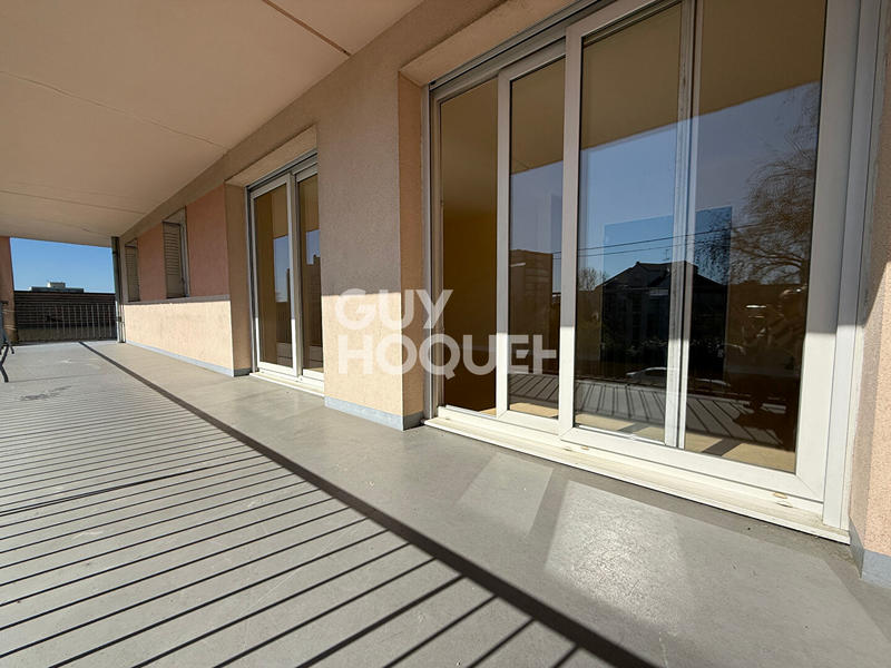 Appartement - 95 m² - 5 pièces