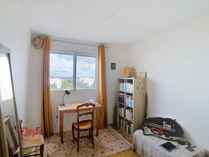 Appartement - 99 m² - 5 pièces