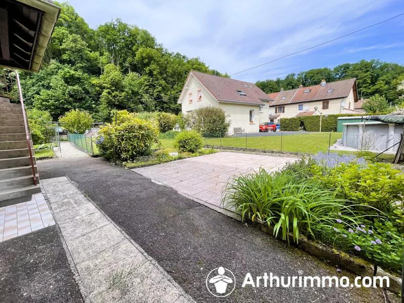 Maison - 122 m² - 5 pièces