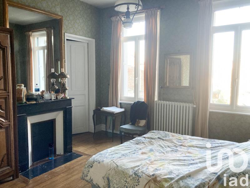 Maison - 340 m² - 11 pièces