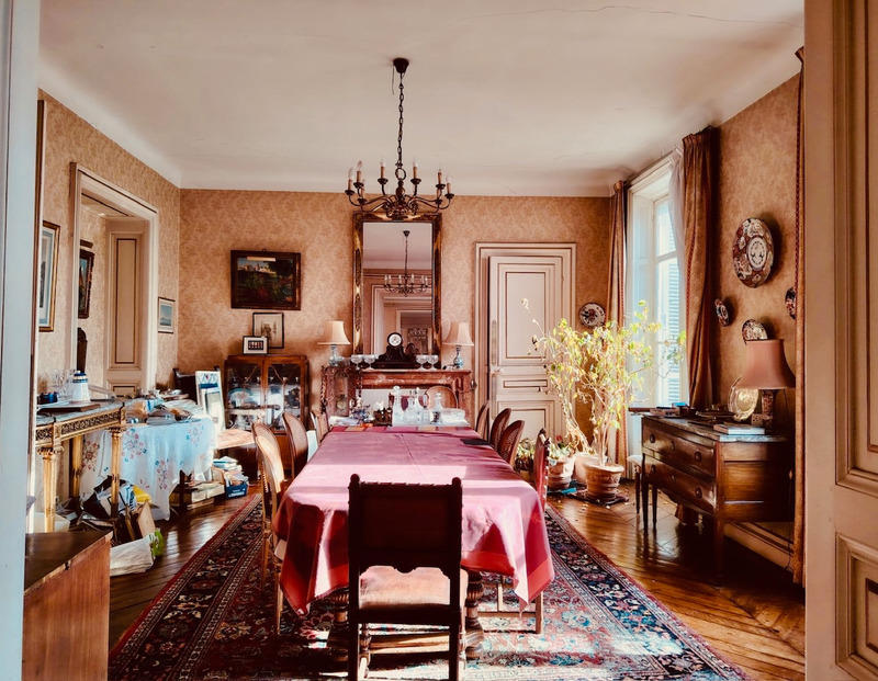 Appartement bourgeois - 167 m² - 5 pièces