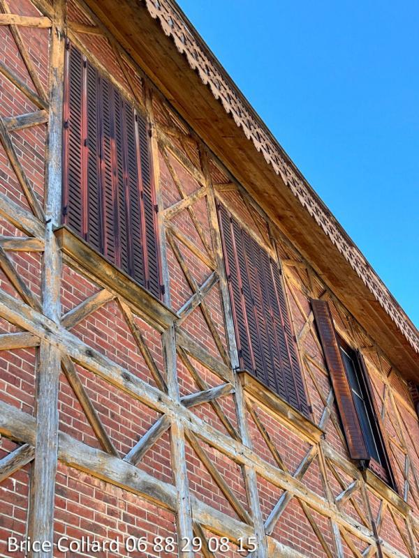 Maison - 230 m² - 8 pièces