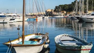 Bureau - 300 m² - 1 pièce