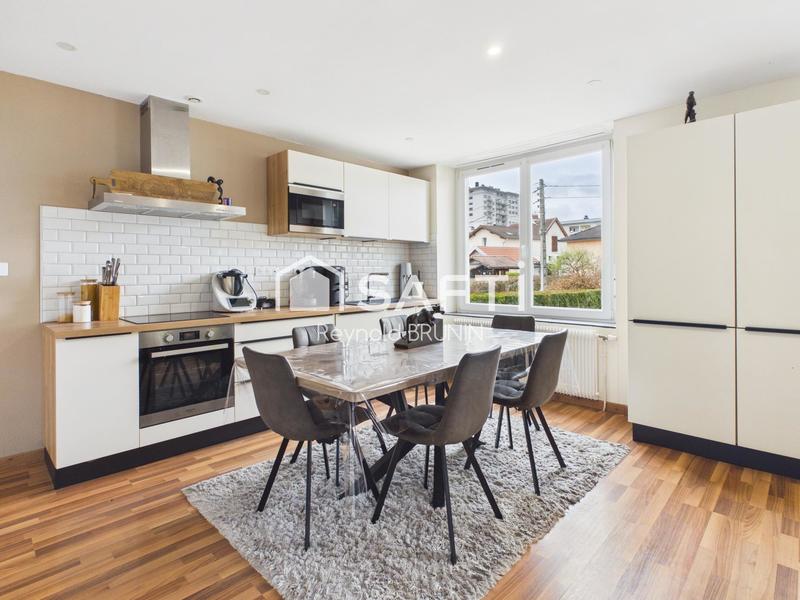 Maison - 80 m² - 4 pièces