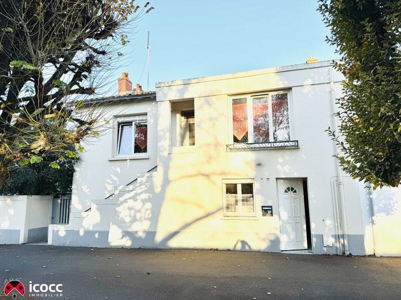 Maison - 143 m² - 6 pièces