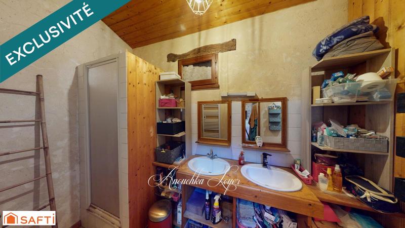 Maison - 418 m² - 15 pièces