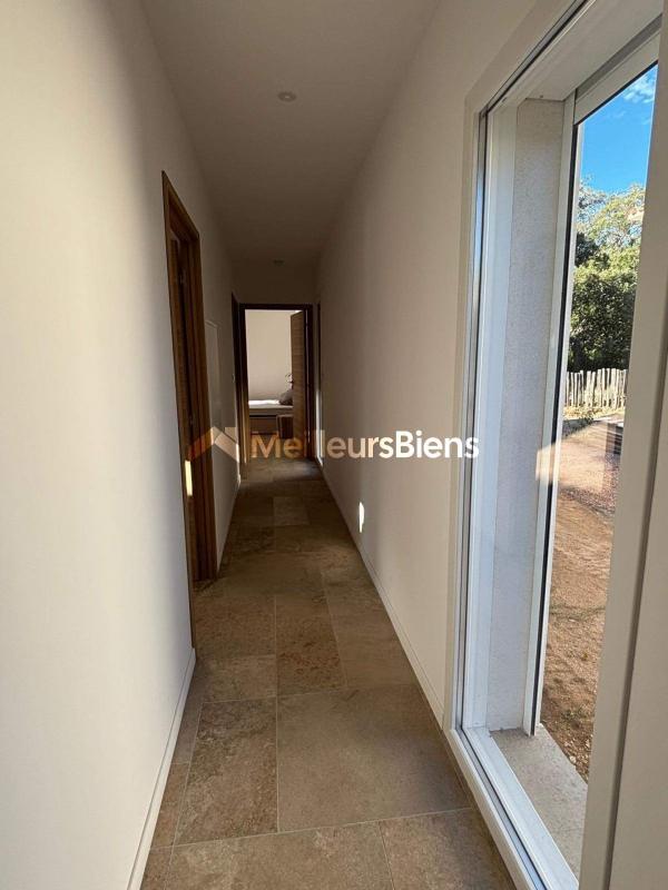 Villa - 94 m² - 4 pièces