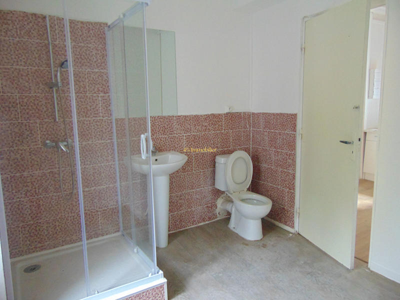 Immeuble - 9 pièces