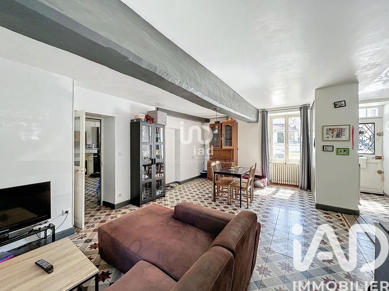 Maison de village - 220 m² - 8 pièces