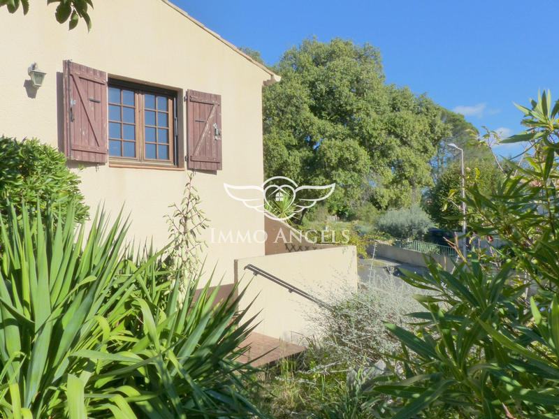 Maison - 155 m² - 6 pièces