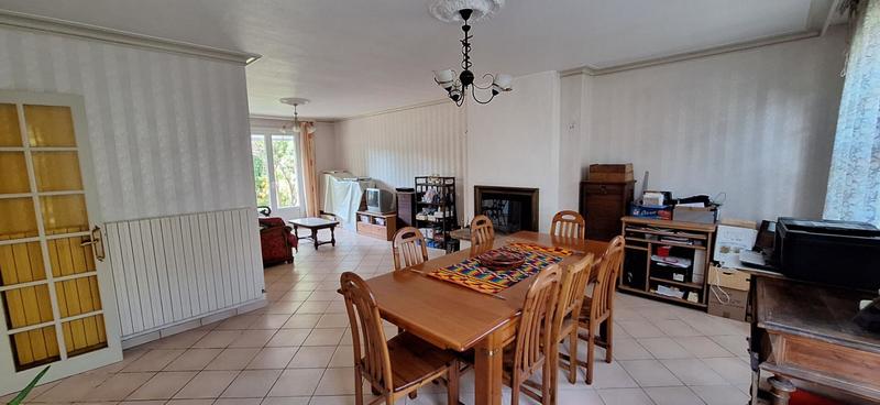 Maison - 122 m² - 6 pièces