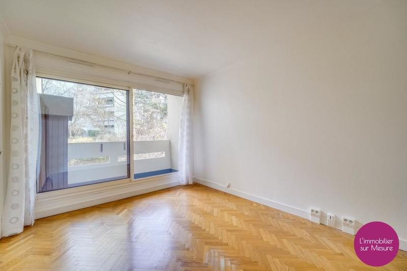 Appartement - 93 m² - 4 pièces