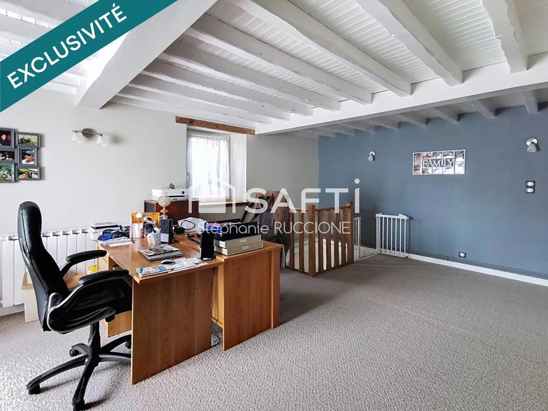 Maison - 181 m² - 7 pièces