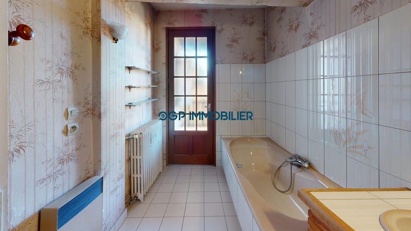 Maison - 175 m² - 6 pièces