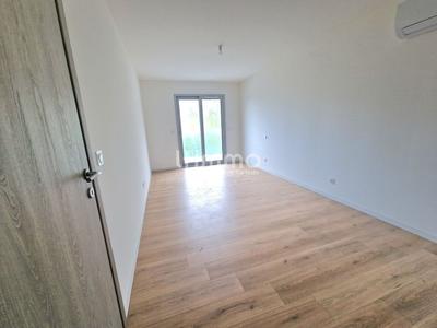 Maison - 145 m² - 4 pièces