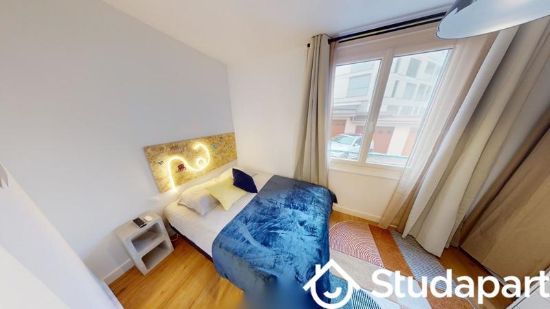 Chambre - 14 m² - 1 pièce