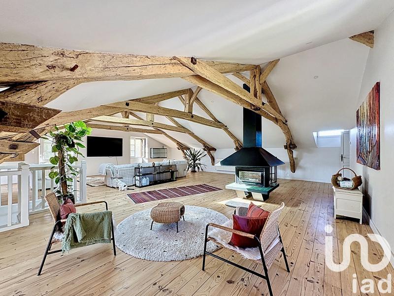 Maison - 350 m² - 7 pièces