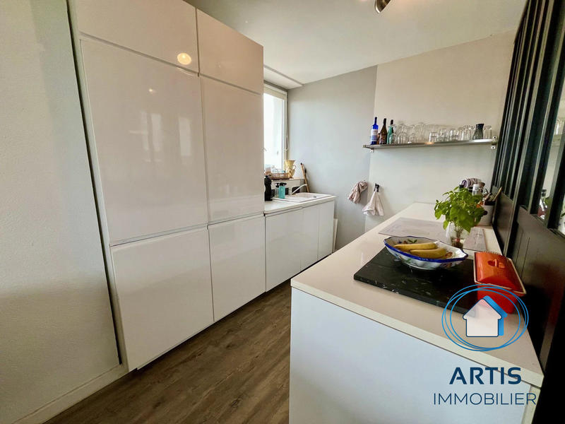 Appartement - 83 m² - 4 pièces