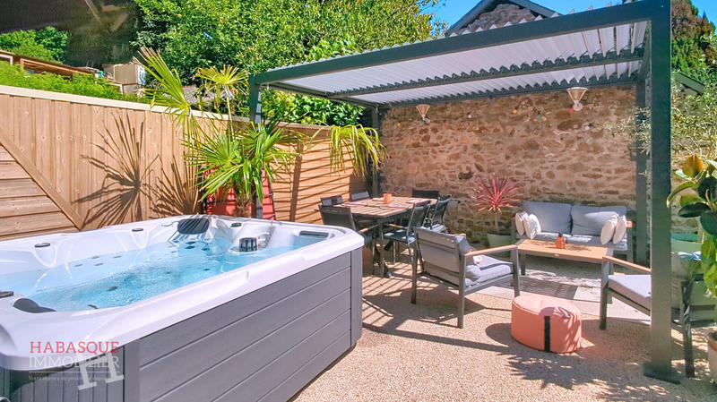 Maison - 128 m² - 6 pièces