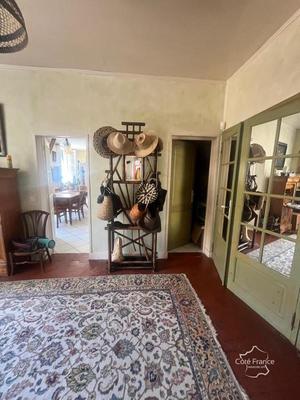 Maison de village - 216 m² - 7 pièces