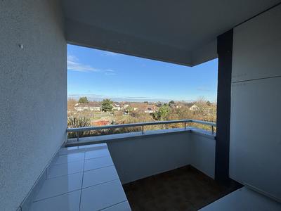 Appartement - 108 m² - 4 pièces