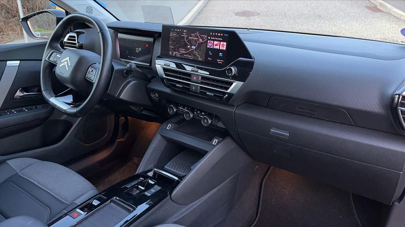 Citroën C4 III 1.2 PureTech 130 Eat8 Shine - Automatique Entretien constructeur