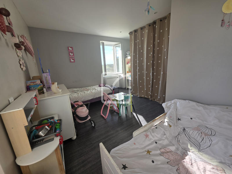 Maison - 156 m² - 7 pièces