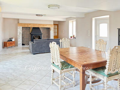 Corps de ferme - 152 m² - 7 pièces