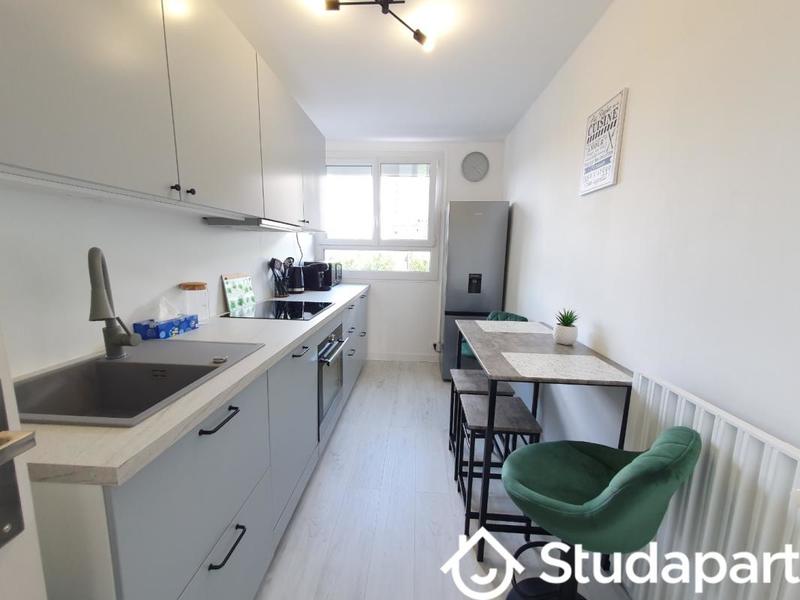 Chambre - 10 m² - 1 pièce