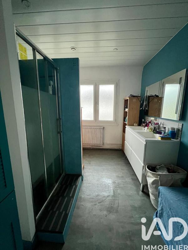 Maison - 191 m² - 6 pièces