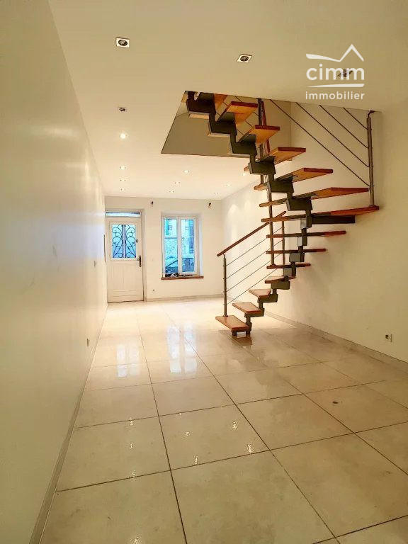 Maison - 74 m² - 4 pièces