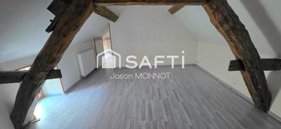Maison - 92 m² - 7 pièces