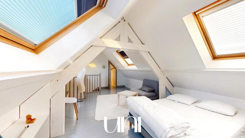 Maison - 158 m² - 7 pièces