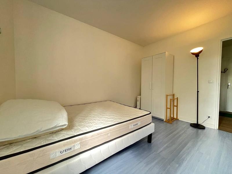 Appartement - 89 m² - 6 pièces