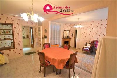 Maison - 111 m² - 5 pièces