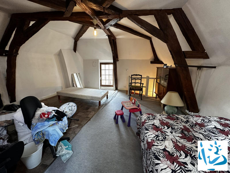 Maison - 95 m² - 4 pièces