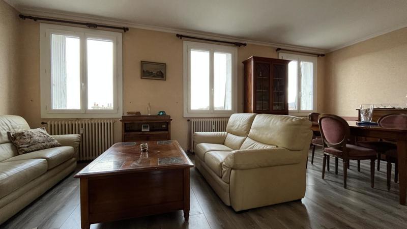 Appartement - 75 m² - 3 pièces