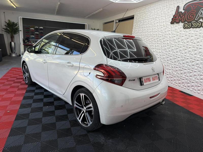 Peugeot 208 1.6 BlueHDI 120cv Gt Line