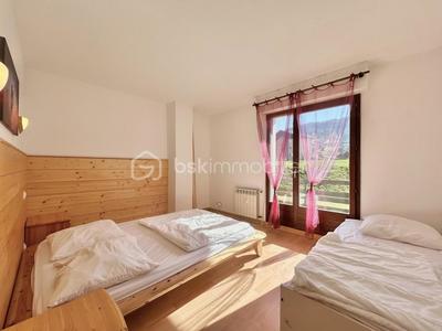 Appartement - 156 m² - 7 pièces