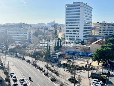 Appartement - 120 m² - 3 pièces