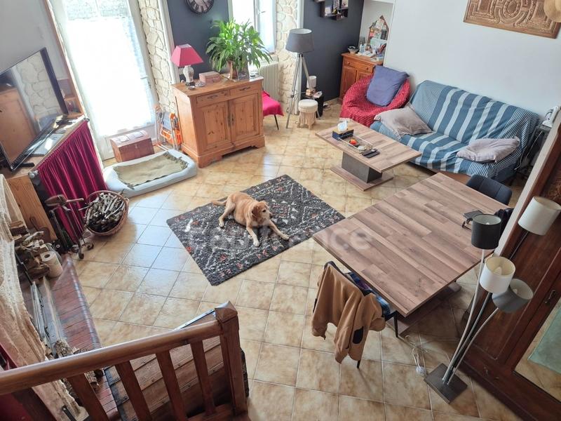 Maison - 90 m² - 4 pièces
