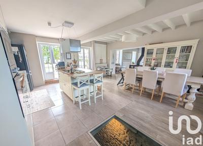 Maison - 176 m² - 6 pièces