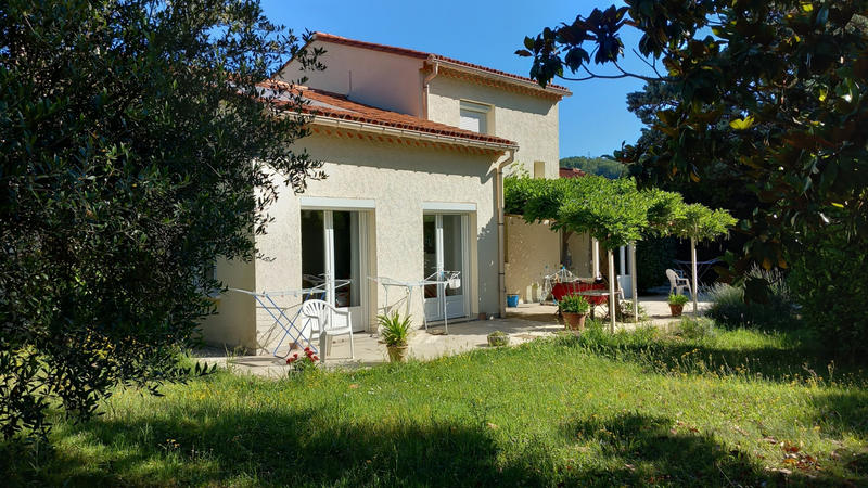 Villa - 194 m² - 6 pièces