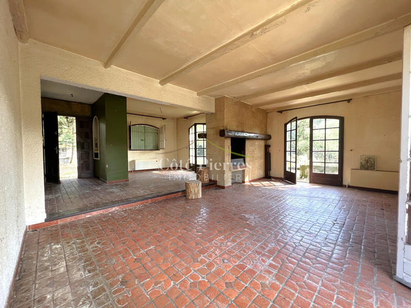 Villa - 179 m² - 6 pièces