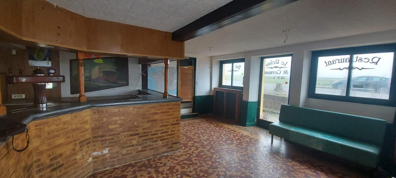 Maison - 240 m² - 11 pièces