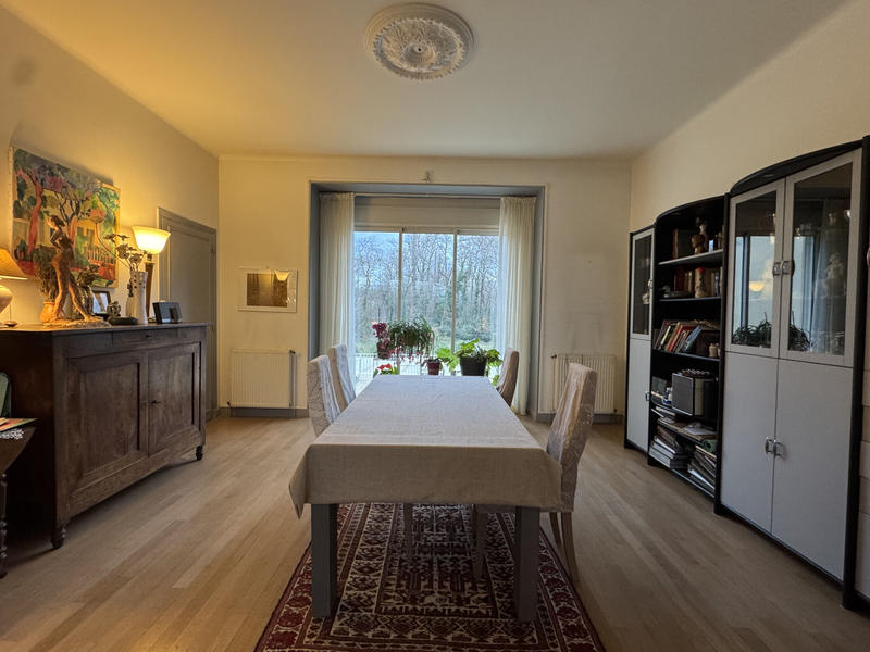 Propriété - 280 m² - 9 pièces