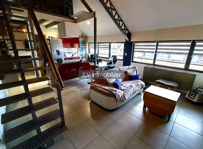 Duplex - 49 m² - 4 pièces