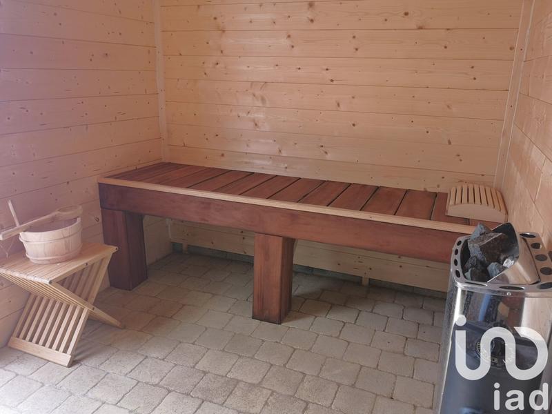 Maison - 130 m² - 7 pièces