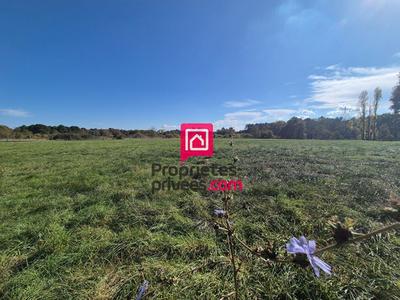 Terrain constructible - 6 262 m²