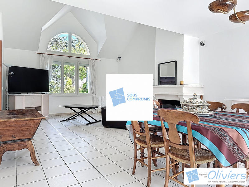 Maison - 152 m² - 7 pièces